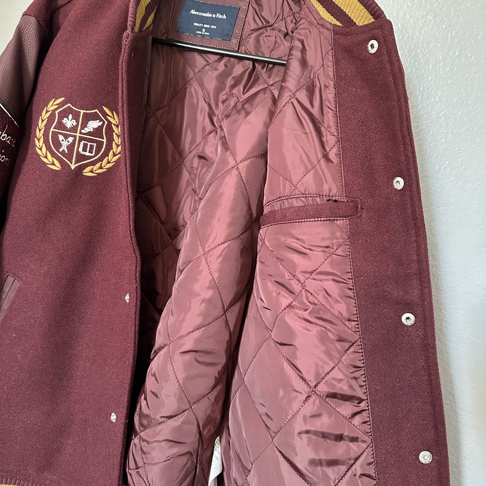 Abercrombie & Fitch Maroon and Brown Varsity Jacket - Picture 5 of 7